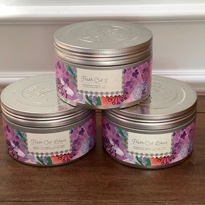 Tried & True Fresh Cut Lilacs, 14.1 oz. Tin Candle N🔥No Offer item🔥